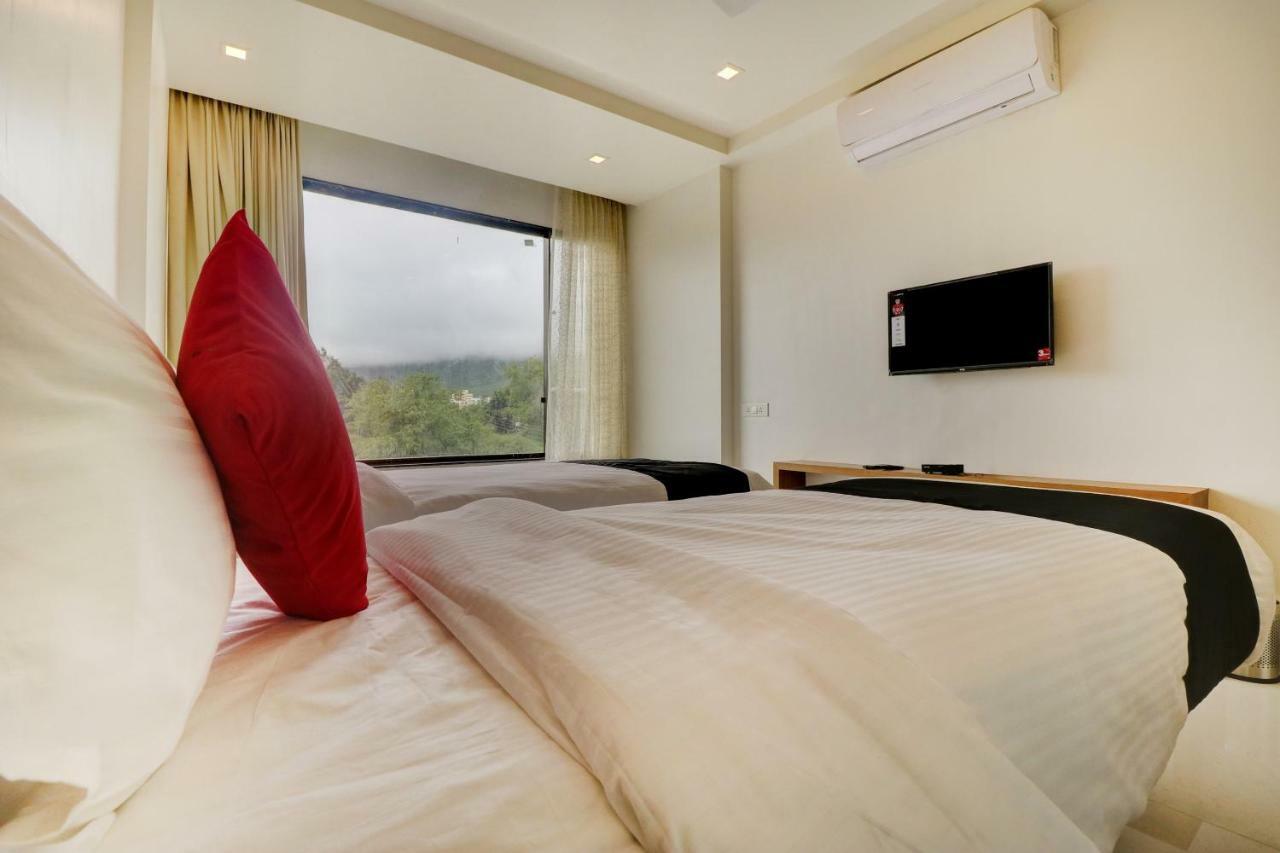 แคปิตัล โอ 47631 โฮเต็ล ดิ ออเรนจ์ แฟล็ก Hotel ออรังกาบัด ภายนอก รูปภาพ